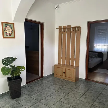 アパート Viktor Apartmanhaz Zamárdi