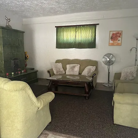 Viktor Apartmanhaz Zamárdi