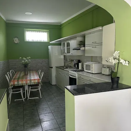 Διαμέρισμα Viktor Apartmanhaz