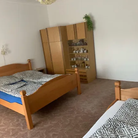 Viktor Apartmanhaz Daire
