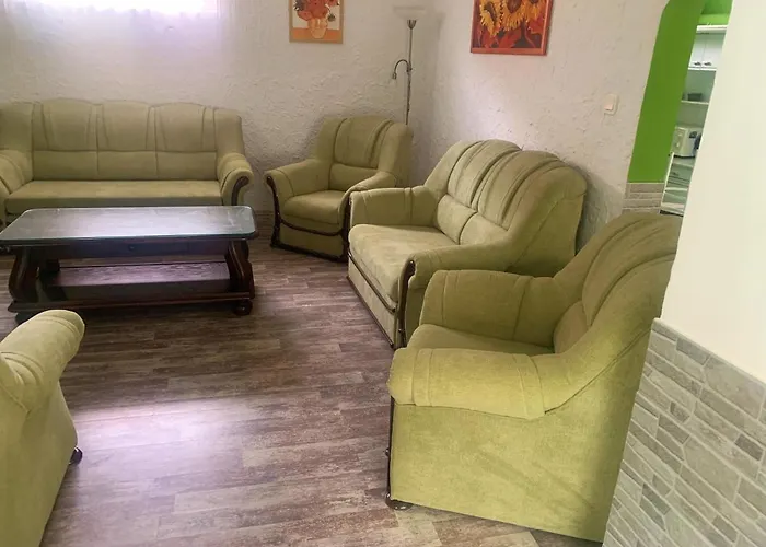 Viktor Apartmanhaz Zamárdi